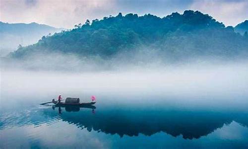 烟波浩渺的意思是什么_烟波浩渺的意思是什么(最佳答案)